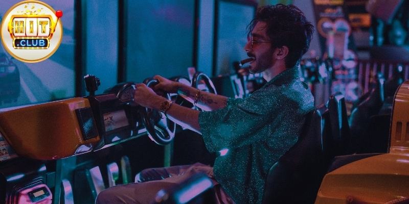 Trên Dưới Hitclub - Mini Game Dự Đoán Số Nhanh 2026